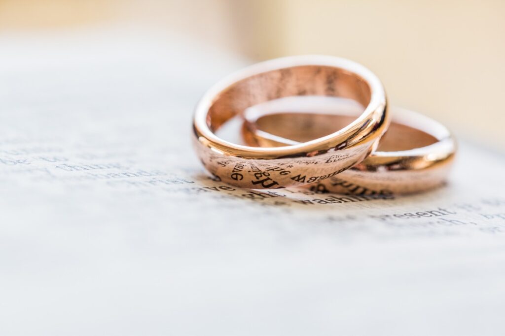 【青森県】結婚調査で選ばれる第一探偵事務所